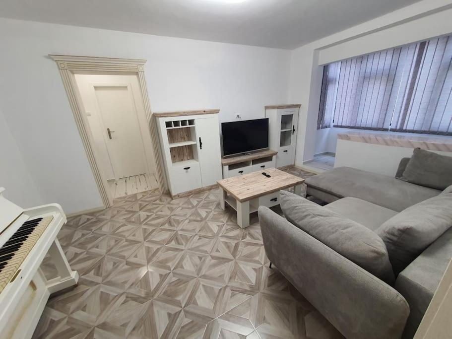 Iasi City - Central Apartment Exterior photo